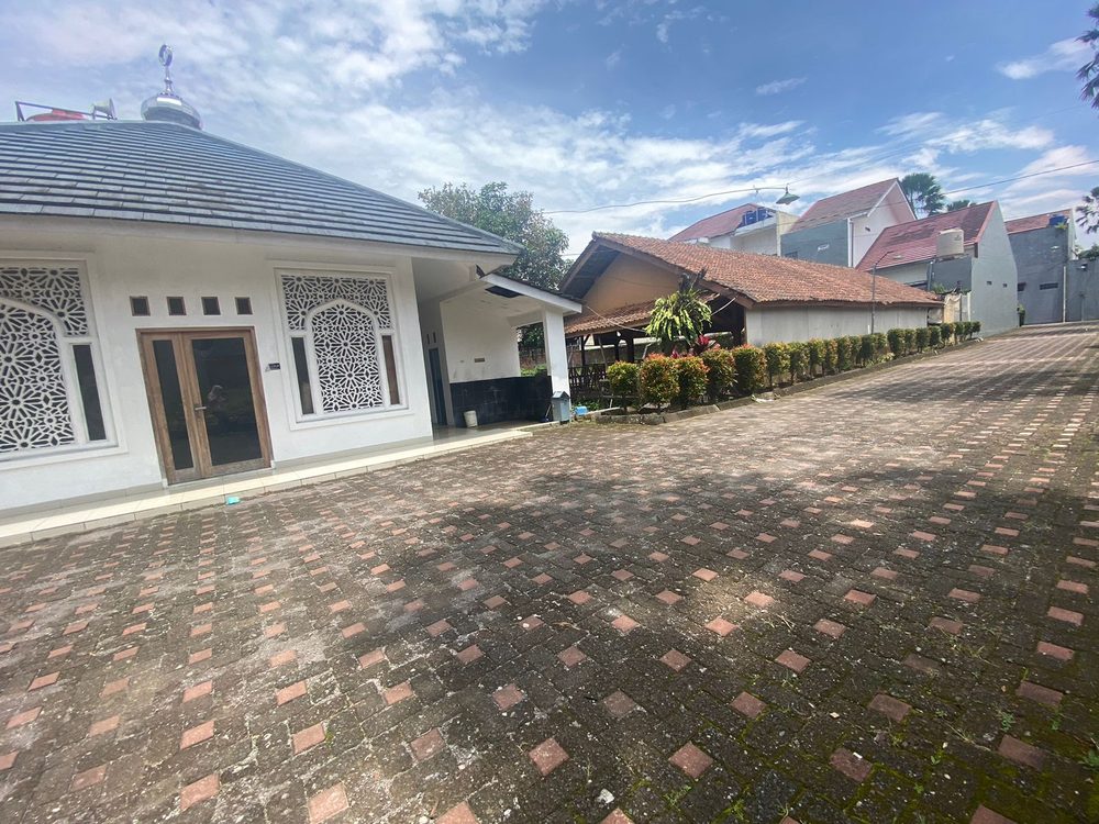 Fasilitas umum mushola di dalam komplek Panorama Residence